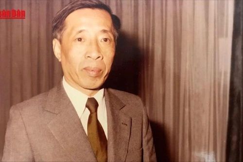Sức mạnh ngôn từ trong ngòi bút Nguyễn Thành Lê