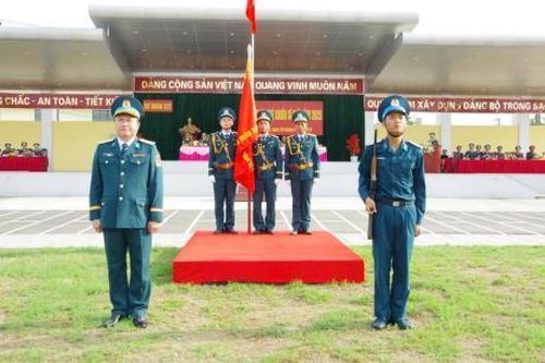 Sư đoàn 372 tổ chức Lễ tuyên thệ chiến sĩ mới năm 2025