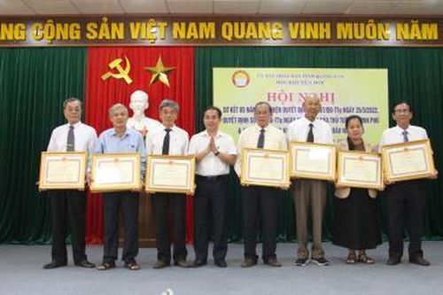 Quảng Nam tuyên dương nhiều tập thể, cá nhân đạt thành tích trong phong trào học tập