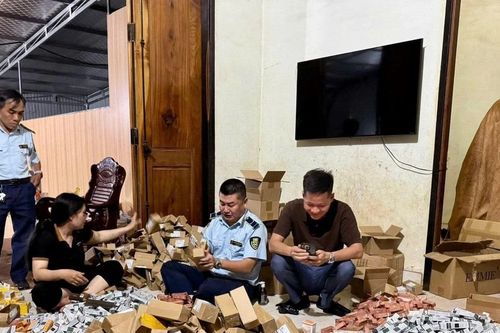 Hơn 3.300 hộp mỹ phẩm không rõ nguồn gốc ở Đắk Lắk
