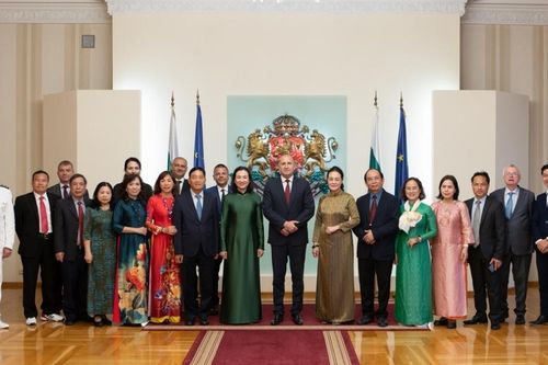Ngoại giao nhân dân: Cầu nối bền vững, lâu dài của tình hữu nghị Việt Nam-Bulgaria
