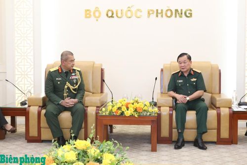 Thúc đẩy hợp tác quốc phòng Việt Nam - Malaysia