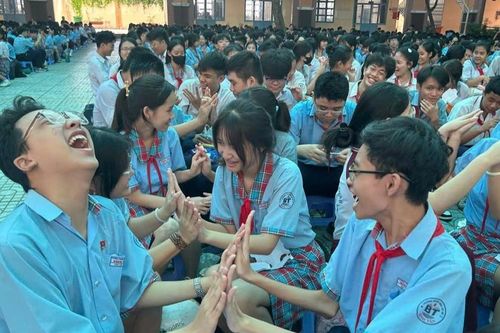 Công an TP HCM cảnh báo đường dây lừa đảo núp bóng trại hè, học kỳ quân đội