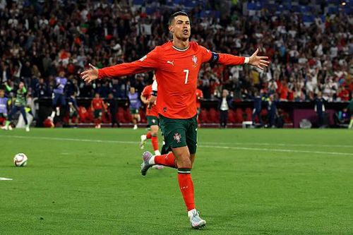 Ronaldo giúp Bồ Đào Nha hạ Đức, vào chung kết Nations League