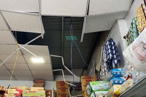 Dỡ mái tôn đột nhập trộm 80 triệu đồng để trả nợ cờ bạc