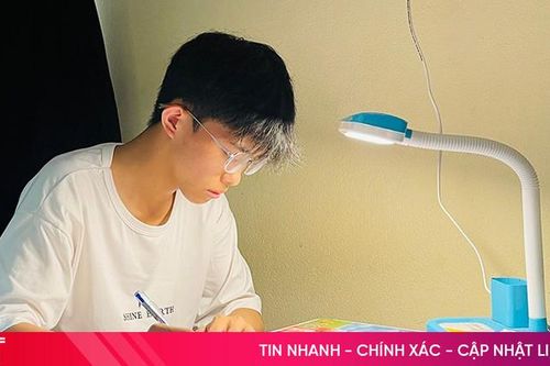 Ước mơ giảng đường của sĩ tử Làng Trẻ em mồ côi Hà Tĩnh
