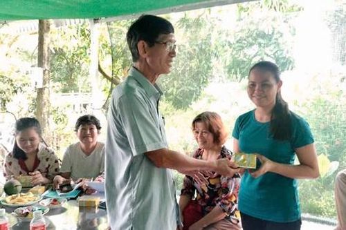 Hội Luật gia huyện Cao Lãnh phối hợp tuyên truyền, tăng cường nhận thức pháp luật về hôn nhân gia đình
