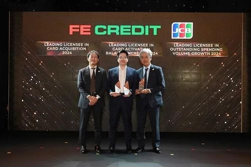 FE CREDIT được JCB vinh danh 3 giải thưởng tại Việt Nam