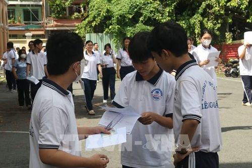 Đề thi và đáp án vào lớp 10 năm 2025 môn Tiếng Anh tại Tiền Giang