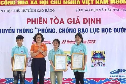 Hội LHPN Cao Bằng truyền thông 'Phòng, chống bạo lực học đường'