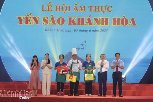 Món ăn yến ngọc ẩn long đoạt giải đặc biệt tại Lễ hội ẩm thực Yến sào Khánh Hòa
