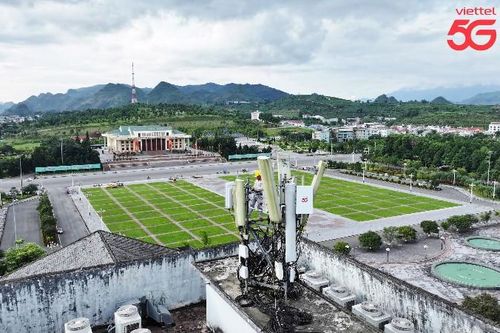 Đưa mạng 5G phủ sâu, rộng