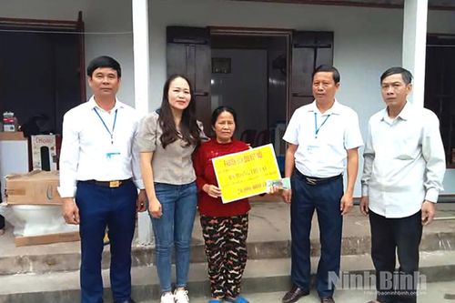 Cô giáo mầm non lan tỏa tinh thần 'Sống là để cho đi…'