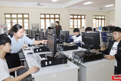 Mở rộng quy mô đào tạo, đáp ứng yêu cầu nguồn nhân lực chất lượng