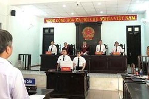 Tuyên án các bị cáo liên quan đến vụ án Trung tâm Đăng kiểm xe cơ giới TP. Huế