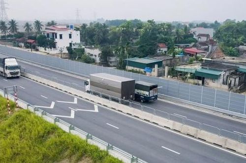 Chủ đầu tư nói gì về kết quả chọn thầu mua sắm, lắp đặt thiết bị cao tốc QL45 - Nghi Sơn?