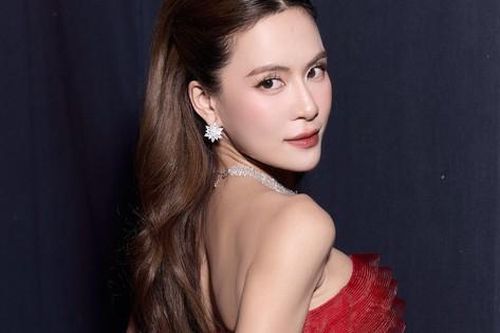 Ca sĩ Hà Nhi: Tôi không chọn nổi tiếng bằng mọi giá