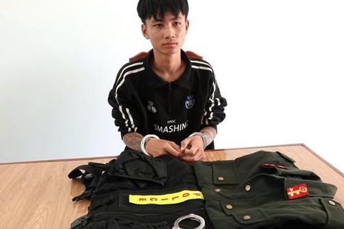 Bắt thêm đối tượng giả danh cảnh sát cưỡng đoạt tài sản người đi đường
