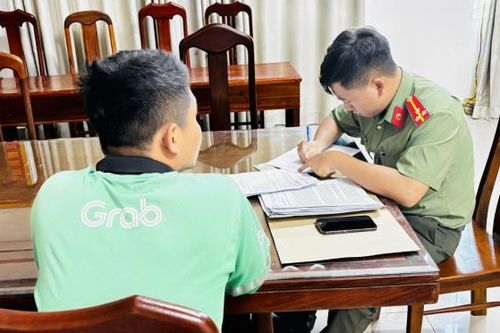 Công an xác minh, hỗ trợ người lái xe Grab hoàn trả hơn 1,7 tỷ đồng cho doanh nghiệp chuyển nhầm