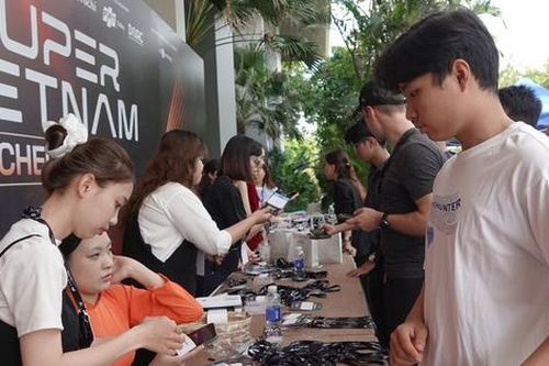 Tuần lễ công nghệ chuỗi khối và trí tuệ nhân tạo Việt Nam