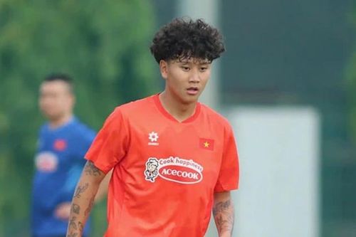 Tiền đạo Việt kiều Alex Bùi thi đấu ra sao ở U22 Việt Nam?