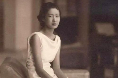 Nhan sắc thời thanh xuân của Hoàng hậu Nam Phương
