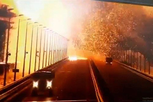 3 lần Ukraine tấn công cầu ở Crimea có gì đặc biệt?