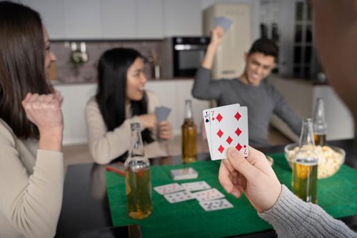Chữa thế nào với người 'nghiện' cờ bạc?