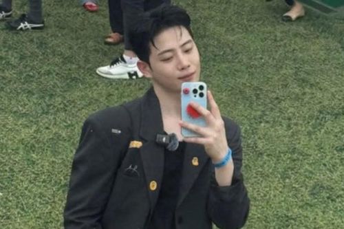 Người mẫu Kim Jong Seok qua đời ở tuổi 29
