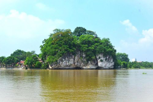 Sẽ đề cử di sản văn khắc núi Non Nước lên UNESCO