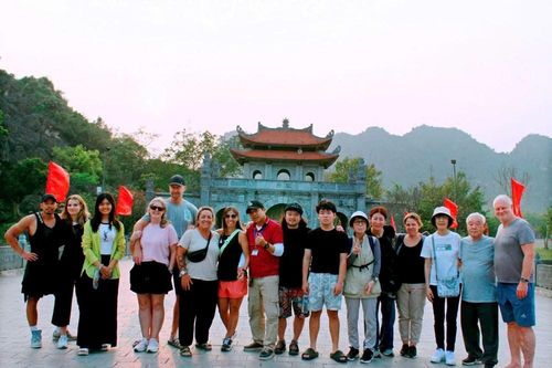 Giải bài toán duy trì đà tăng trưởng