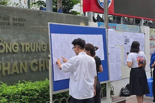 Hà Nội: Các hội đồng thi lớp 10 tập trung cán bộ coi thi và thí sinh trước ngày thi chính thức