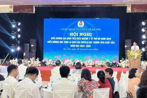 Biểu dương 179 gia đình tiêu biểu ngành y tế Thủ đô năm 2025