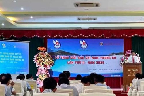 Trao Giải Báo chí Nam Trung Bộ lần thứ 2 năm 2025