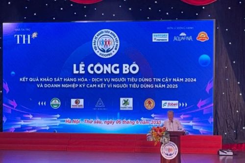Vinh danh Top 50 và Top 100 hàng hóa, dịch vụ được người tiêu dùng tin cậy