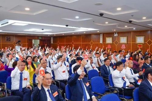 Phấn đấu xây dựng Vinaconex trở thành tập đoàn hàng đầu về xây dựng và bất động sản