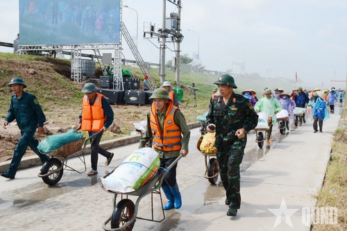 Đảng bộ Quân sự huyện Lương Tài (tỉnh Bắc Ninh) tăng cường xây dựng, chỉnh đốn Đảng và học tập, làm theo Bác
