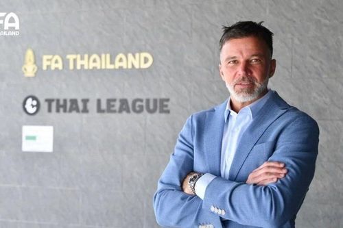 LĐBĐ Thái Lan trao cơ hội cho huấn luyện viên người Mỹ