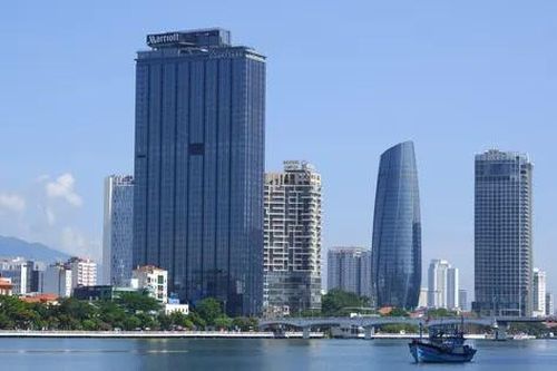 Dự án căn hộ triệu đô Danang Diamond Tower phải xác định lại giá đất để hoàn thiện pháp lý