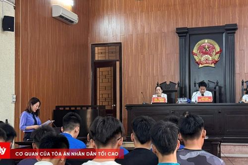 Xét xử nhóm thanh thiếu niên gây rối trật tự công cộng