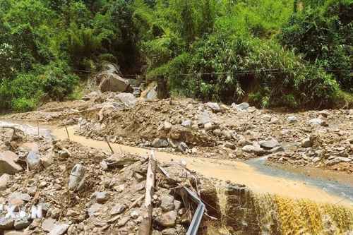 Nghệ An: Xã biên giới Nhôn Mai bị thiệt hại nặng do mưa lớn, lũ quét