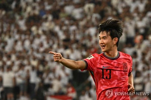 'Siêu dự bị' bùng nổ giúp Hàn Quốc sớm giành vé dự World Cup 2026
