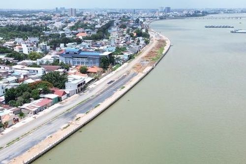 Dự án kè, đường ven sông Đồng Nai có kịp 'cán đích' trong tháng 7?