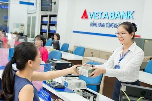Doanh nghiệp liên quan Phó Chủ tịch VietABank muốn thoái bớt vốn