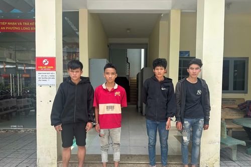 Bắt nhóm đối tượng đột nhập nhà dân trộm cắp tài sản tại phường Long Bình