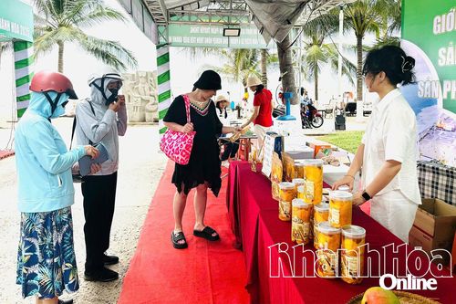12 gian hàng trưng bày, giới thiệu sản phẩm đặc trưng của Khánh Hòa