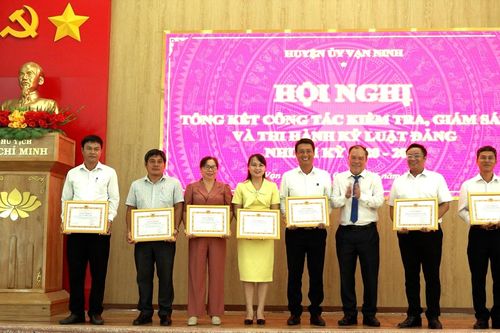 Huyện ủy Vạn Ninh tổng kết công tác kiểm tra, giám sát nhiệm kỳ 2020 - 2025