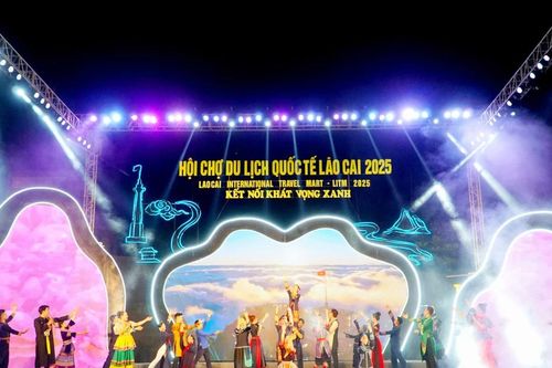 Khách hàng, đối tác đánh giá cao tính chuyên nghiệp của Hội chợ Du lịch quốc tế Lào Cai 2025