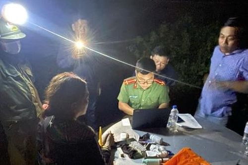 Triệt phá ổ tàng trữ gần 1,4 tấn thuốc nổ ở miền biển Quảng Ngãi