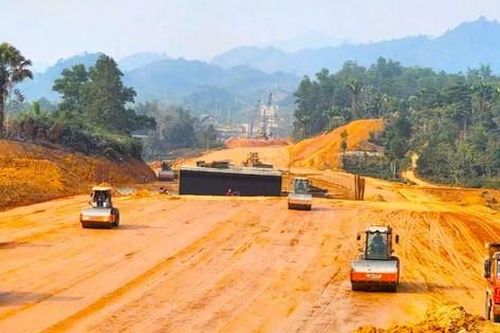 Đề nghị 4 địa phương quản chặt chất lượng thi công dự án cao tốc